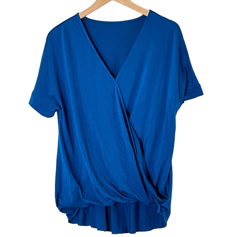 Blue short sleeve crossover v-neck blouse size medium